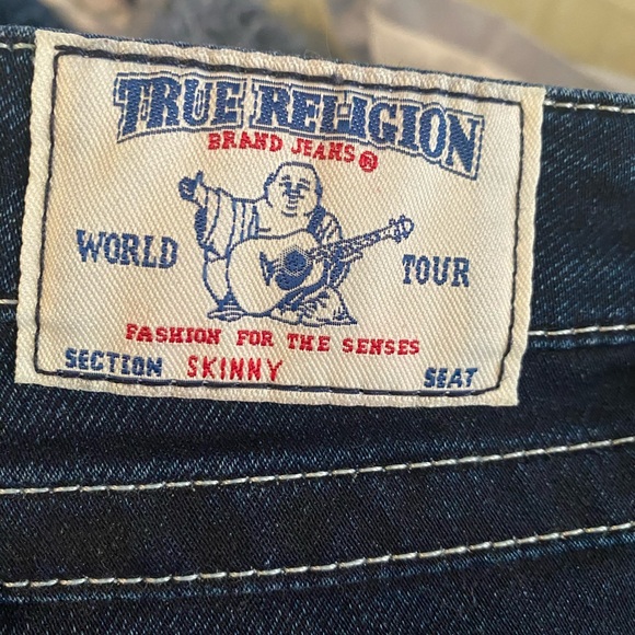 Faded dark rinse True Religion jeans size 23 - Picture 3 of 5
